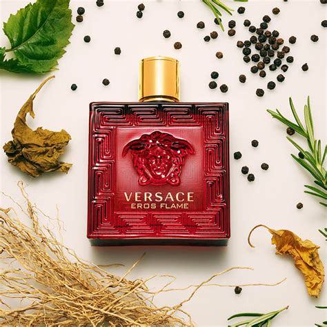 borsello versace fuoco|versace eros flame colors.